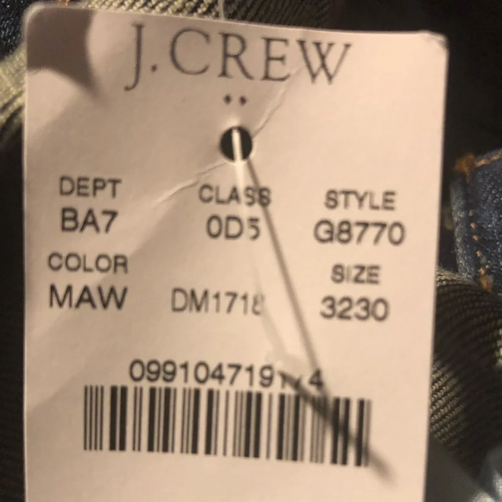 NWT J. Crew Mercantile Flex Slim Distress Jeans Size 32x30